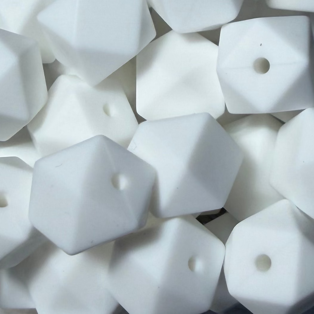 Perles hexagonales 14mm blanc