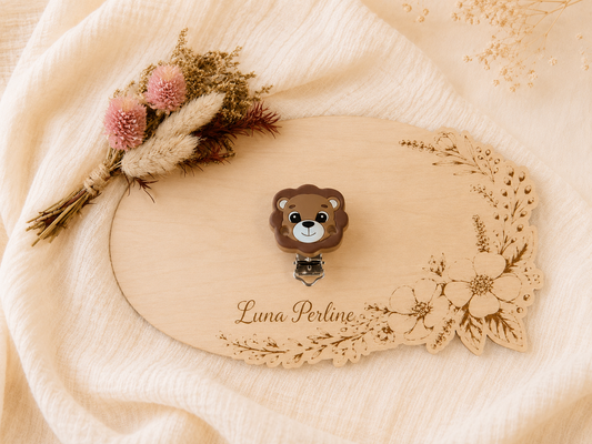 Clip lion